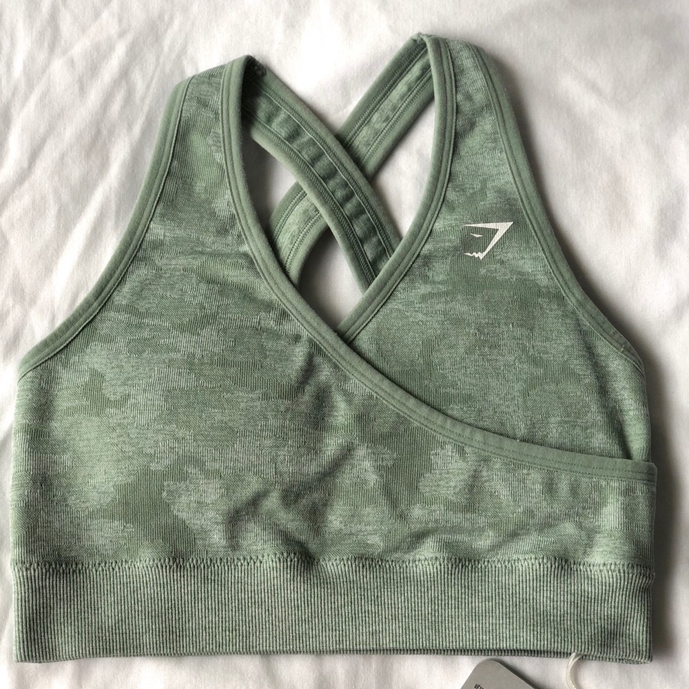 NEW Gymshark Camo Seamless Sports Bra - Sage Green